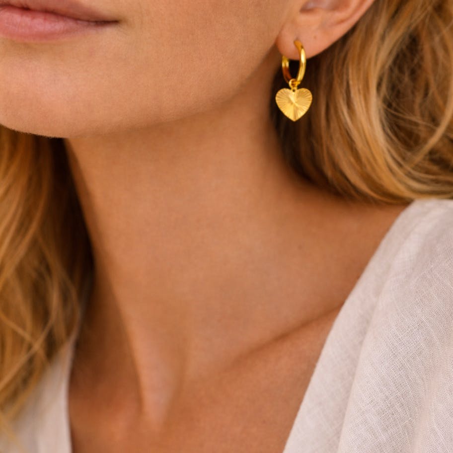 Ayo Copenhagen — Selene Heart Hoops Ayo Copenhagen Selene Heart Hoops — Örhängen