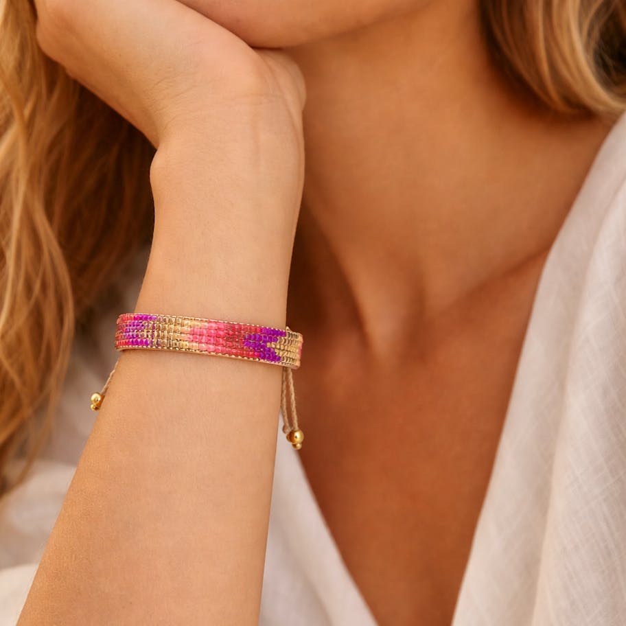 Ayo Copenhagen — Flora Bracelet Berry Bloom Ayo Copenhagen Flora Bracelet Berry Bloom — Armband