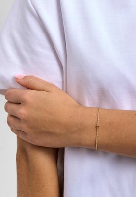 Studio Z — Faithful Cross Bracelet Studio Z Faithful Cross Bracelet — Bransoletka