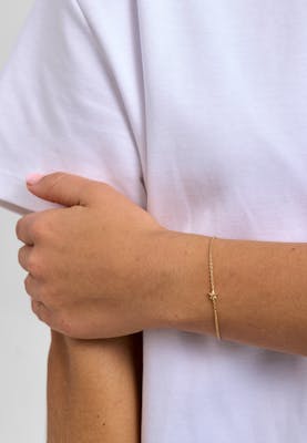 Studio Z — Shiny Star Bracelet Studio Z Shiny Star Bracelet — Bracelet