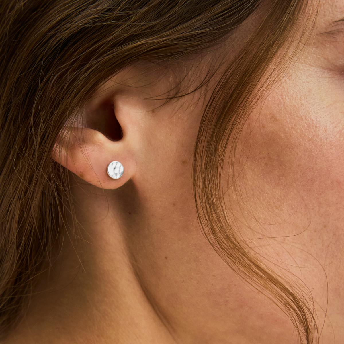 Pernille Corydon — Dot Earsticks Pernille Corydon Dot Earsticks — Øreringer