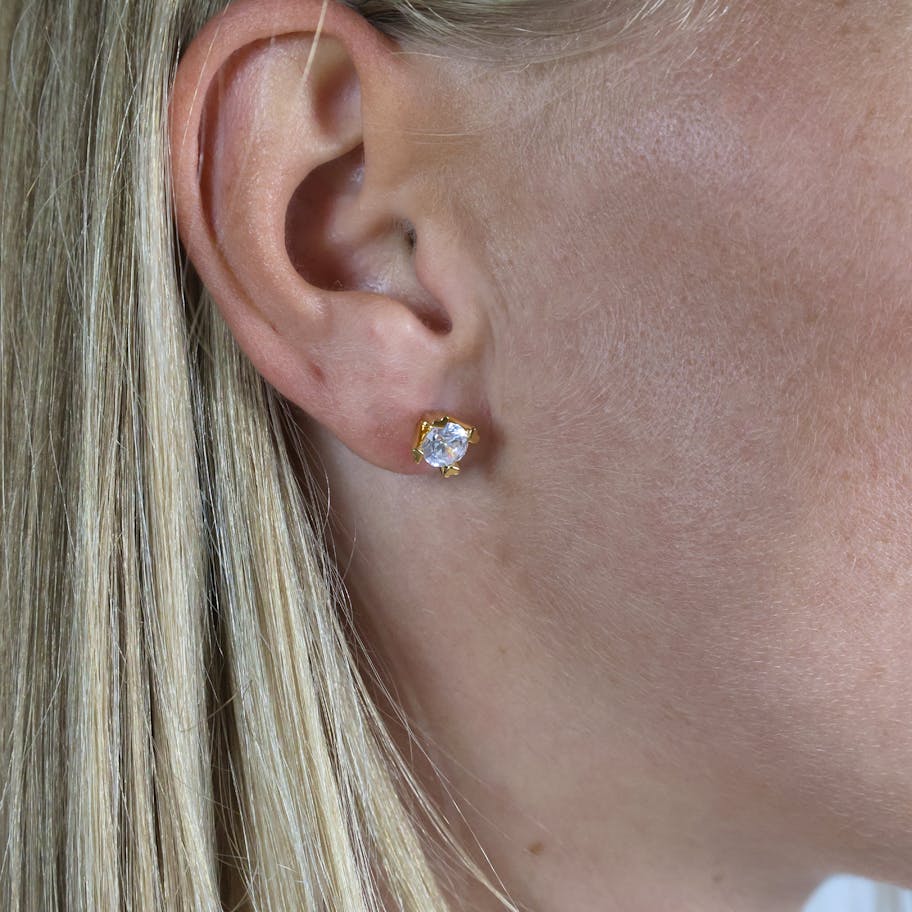 Mary By Aagaard — Mary Stud Earrings 14 Carat With 2x1.00ct W/VS Labgrown Diamond Mary By Aagaard Mary Stud Earrings 14 Carat With 2x1.00ct W/VS Labgrown Diamond — Ohrringe