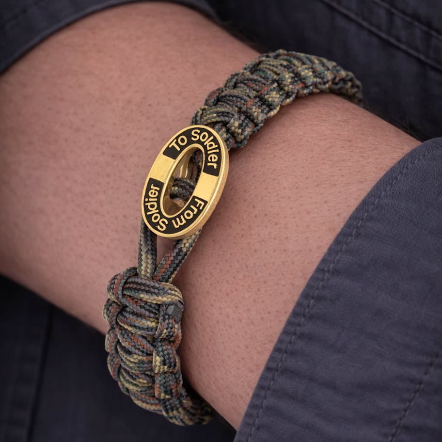 From Soldier to Soldier — FSTS Bracelet Camouflage with Gold Plated Sterling Silver Black Enamel Lock From Soldier to Soldier FSTS Bracelet Camouflage with Gold Plated Sterling Silver Black Enamel Lock — Armbånd