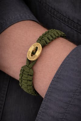 From Soldier to Soldier — FSTS Bracelet Green with Gold Plated Sterling Silver Lock From Soldier to Soldier FSTS Bracelet Green with Gold Plated Sterling Silver Lock — Bransoletka