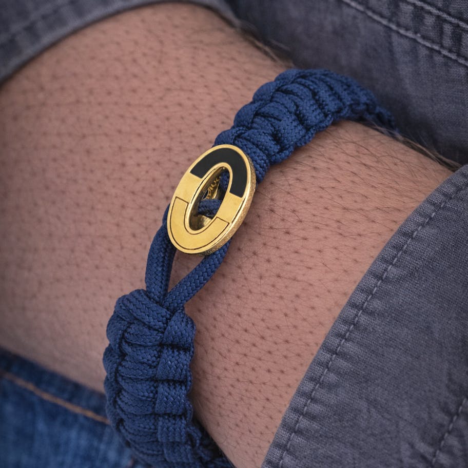 From Soldier to Soldier — FSTS Bracelet Blue with Dark Bright Gold Plated Sterling Silver Lock From Soldier to Soldier FSTS Bracelet Blue with Dark Bright Gold Plated Sterling Silver Lock — Armbånd