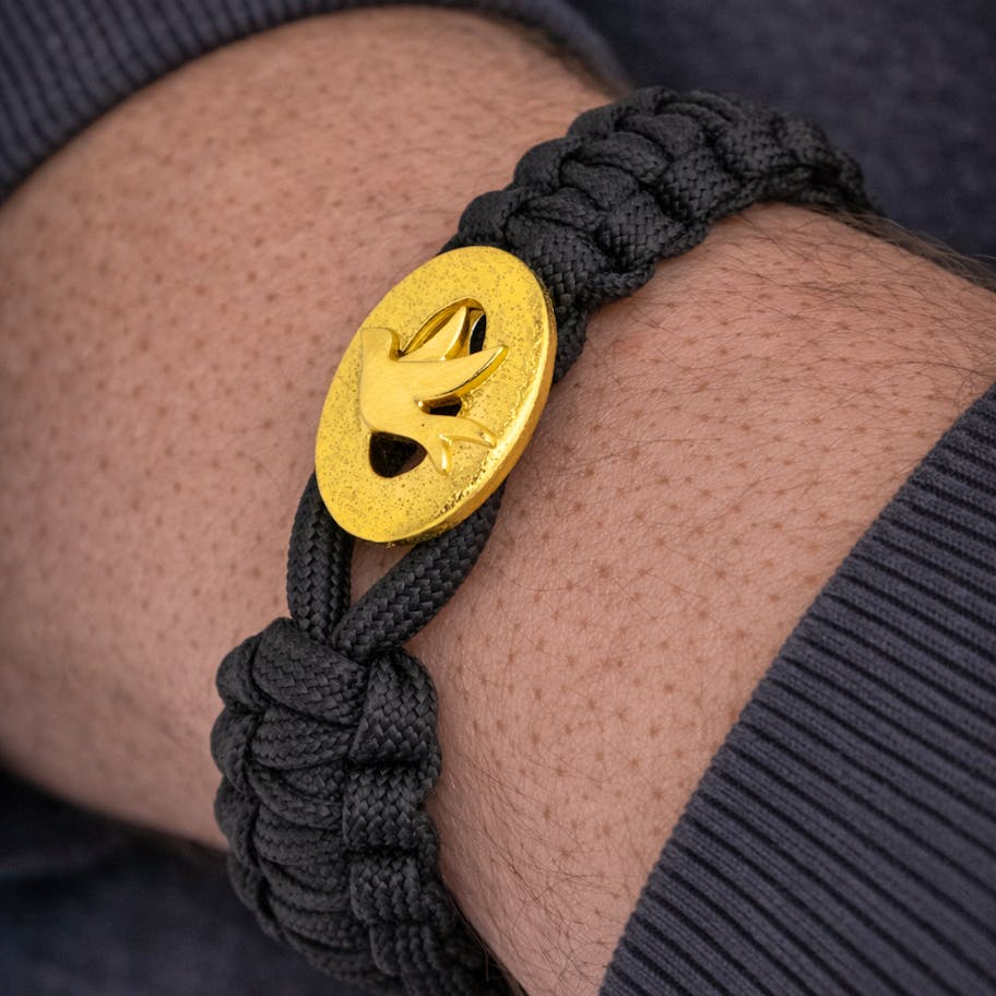 From Soldier to Soldier — FSTS Bracelet Black with Gold Plated Sterling Silver Peace Dove Lock From Soldier to Soldier FSTS Bracelet Black with Gold Plated Sterling Silver Peace Dove Lock — Armbånd