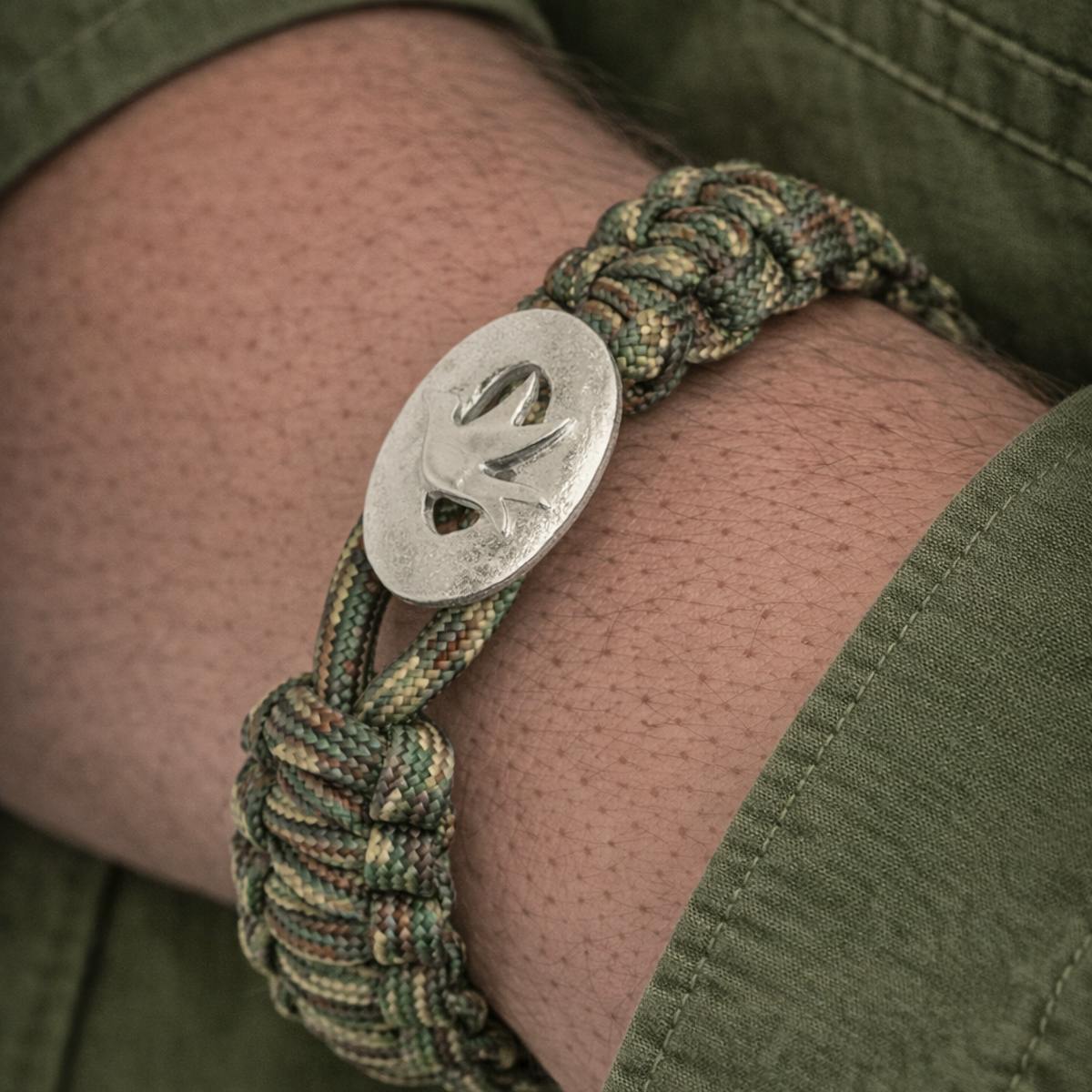 From Soldier to Soldier — FSTS Bracelet Camouflage with Sterling Silver Peace Dove Lock From Soldier to Soldier FSTS Bracelet Camouflage with Sterling Silver Peace Dove Lock — Armbånd