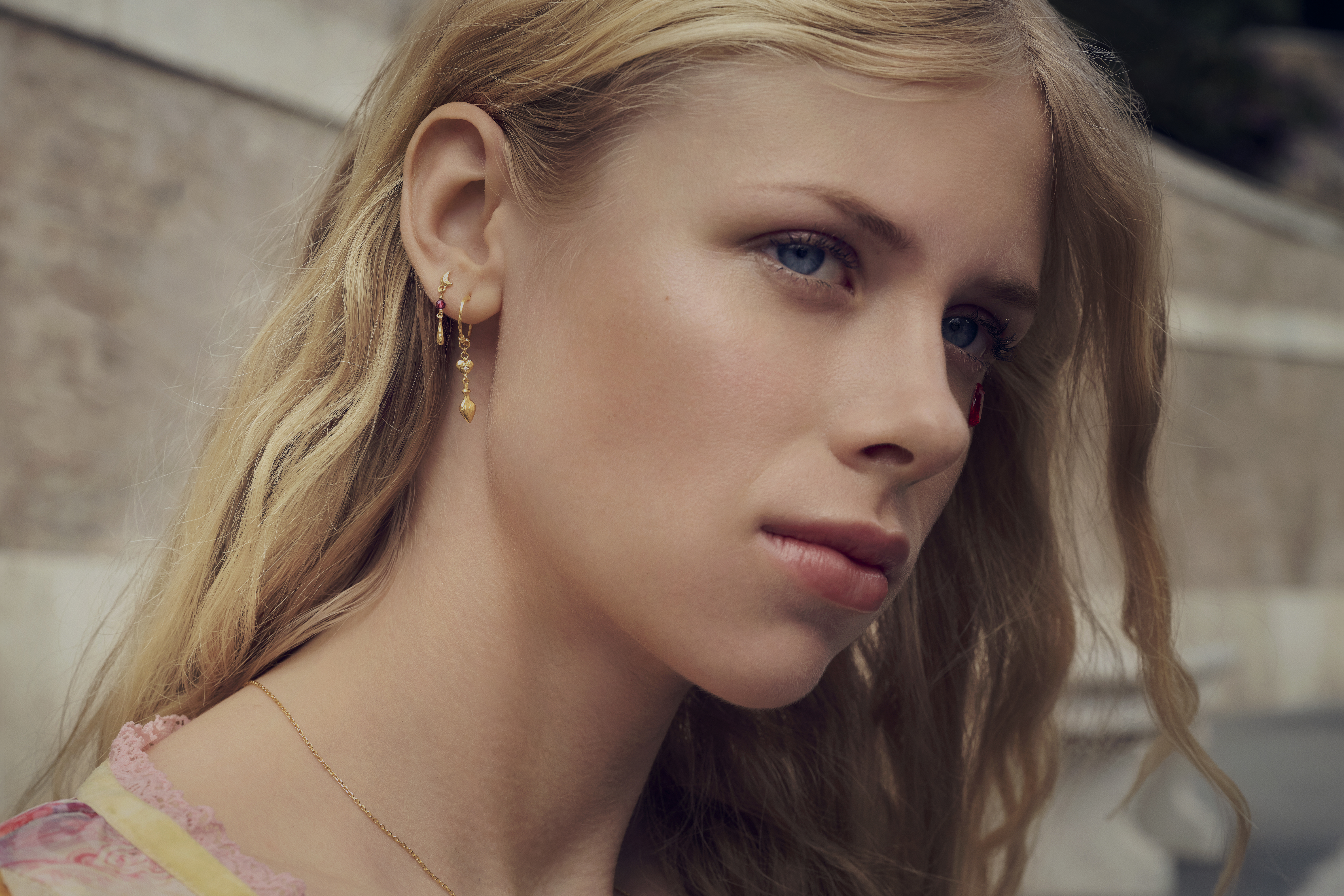 Maanesten Dolore Earrings — Boucle d'oreille