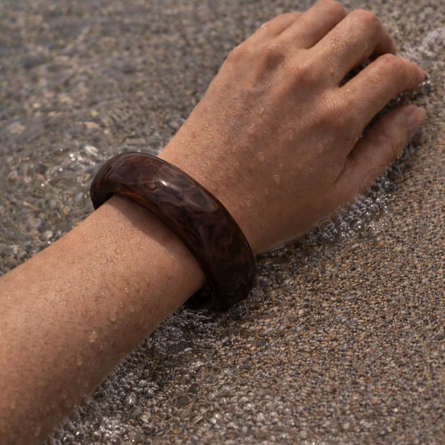 Ayo Copenhagen — Mocha Bangle Bracelet Ayo Copenhagen Mocha Bangle Bracelet — Ranneke