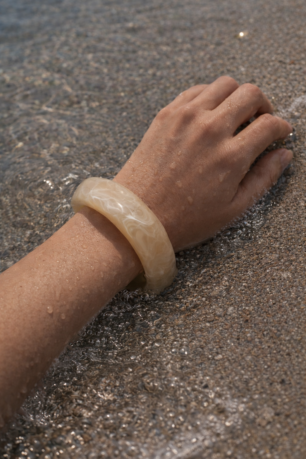 Ayo Copenhagen Oat Bangle Bracelet — Náramek