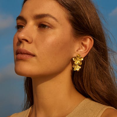 Ayo Copenhagen — Flora Twin Flower Earring Ayo Copenhagen Flora Twin Flower Earring — Øreringe