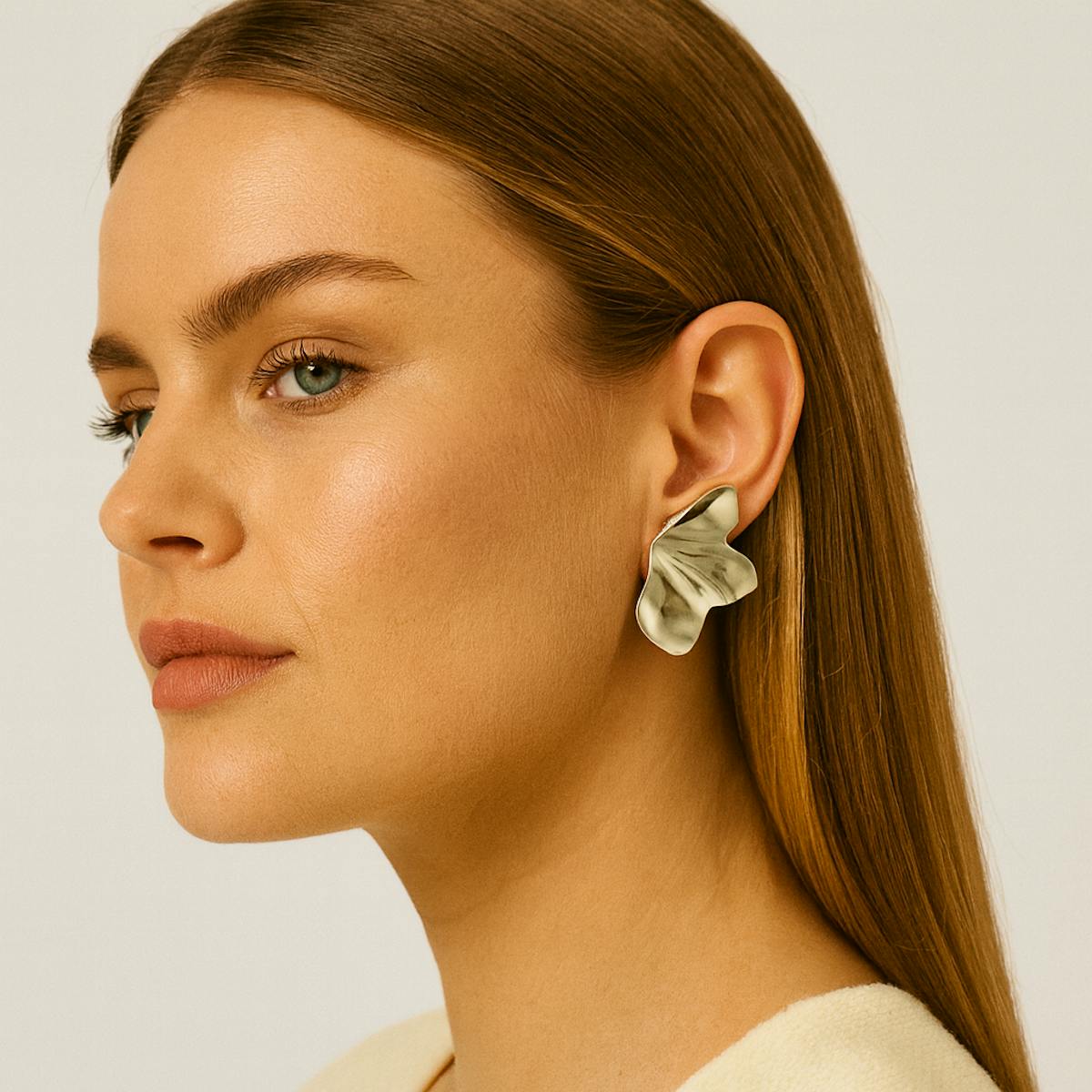 Ayo Copenhagen — Aurora Leaf Earrings Ayo Copenhagen Aurora Leaf Earrings — Boucle d'oreille