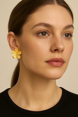 Ayo Copenhagen — Flora Flower Earrings Ayo Copenhagen Flora Flower Earrings — Kolczyk