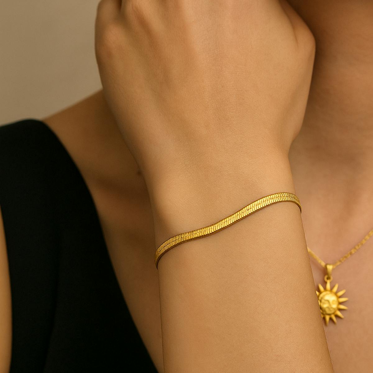 Ayo Copenhagen — Nala Small Snake Bracelet (3mm) Ayo Copenhagen Nala Small Snake Bracelet (3mm) — Armbånd