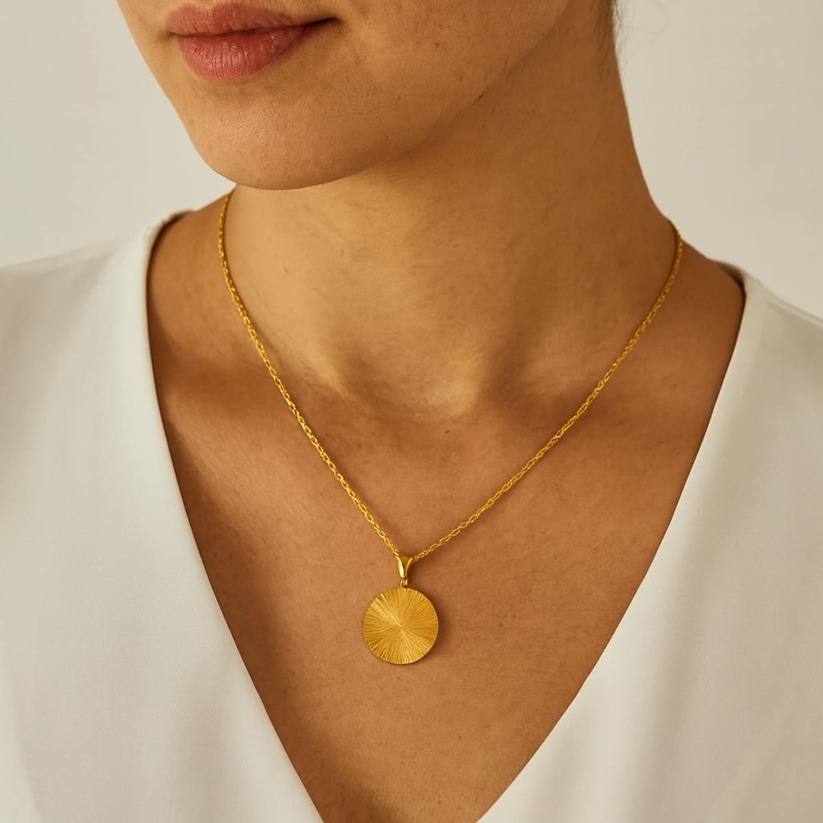 Ayo Copenhagen — Soléa Sunburst Necklace Ayo Copenhagen Soléa Sunburst Necklace — Halskjeder