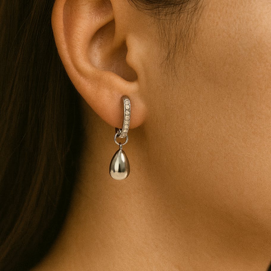 Ayo Copenhagen — Liora Drop Earrings Ayo Copenhagen Liora Drop Earrings — Örhängen