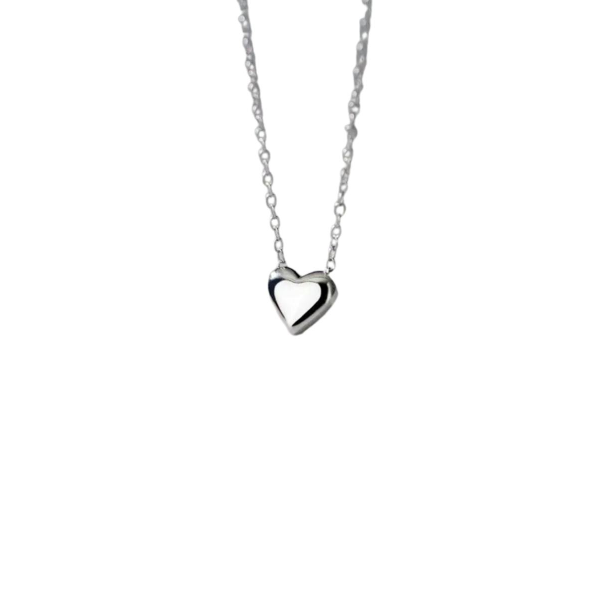 Ayo Copenhagen — Ava Heart Necklace Ayo Copenhagen Ava Heart Necklace — Halskjeder