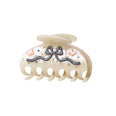 Maanesten — Desiree Hair Claw Off-White Maanesten Desiree Hair Claw Off-White — Accessories