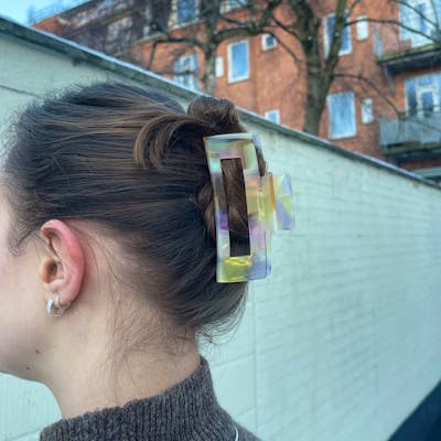 A-Hjort Jewellery — Square Hairclaw Golden Lavender A-Hjort Jewellery Square Hairclaw Golden Lavender — Accessories