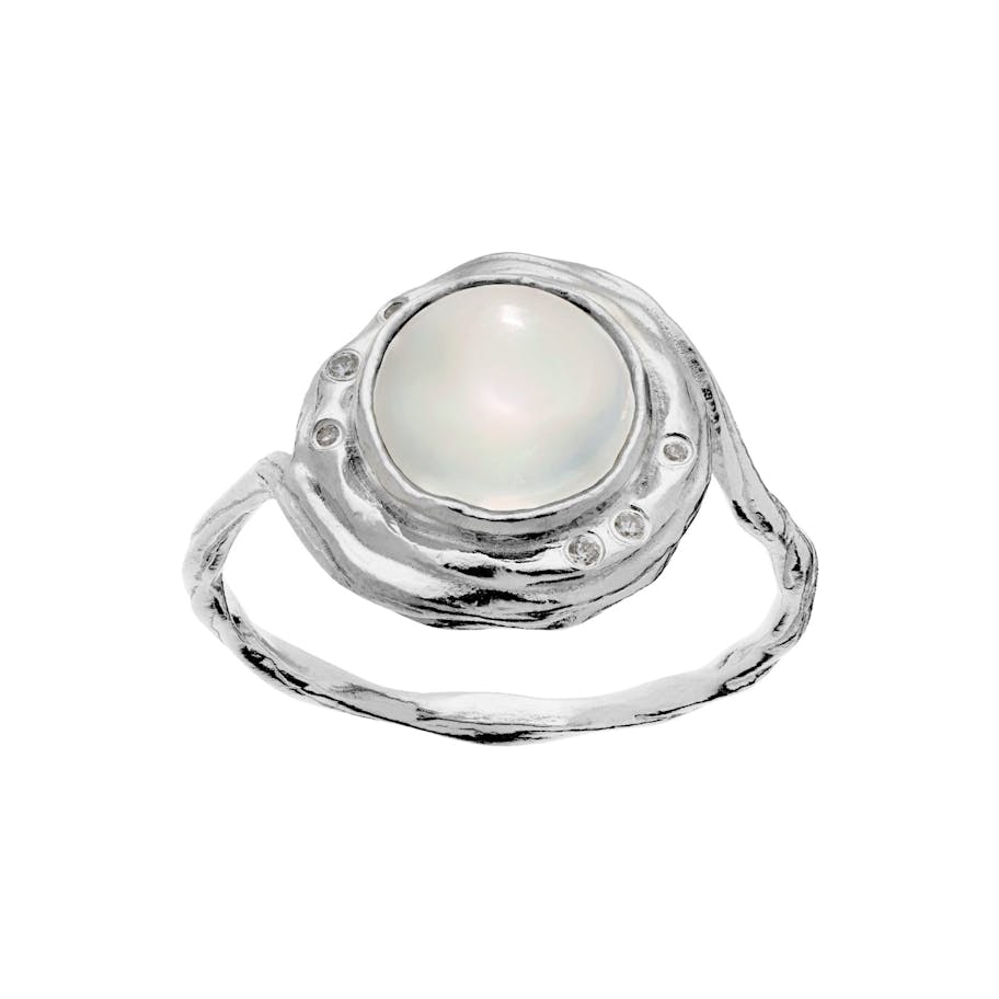Maanesten — Zahra Ring Maanesten Zahra Ring — Ring