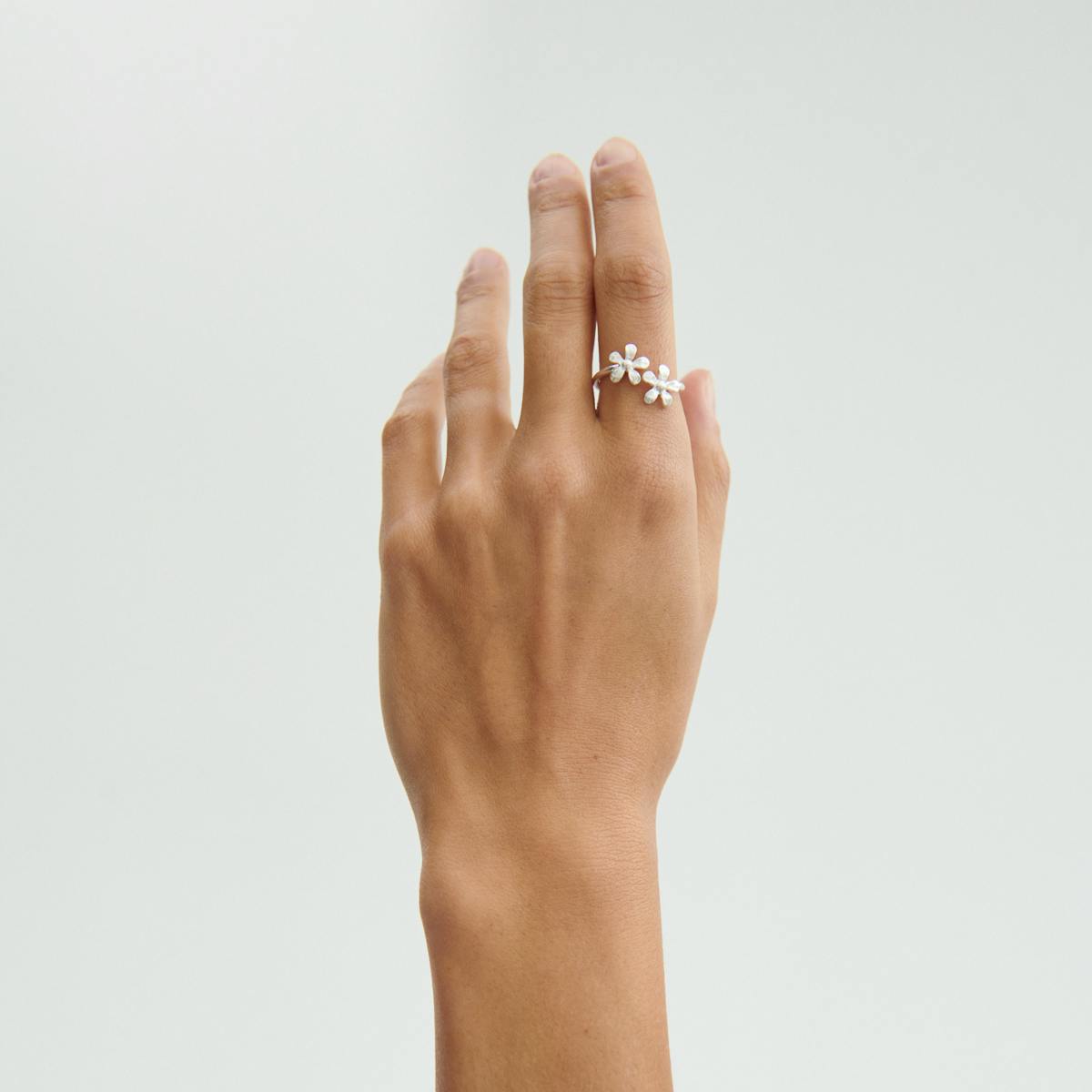 Pernille Corydon — Wild Poppy Ring Pernille Corydon Wild Poppy Ring — Ring