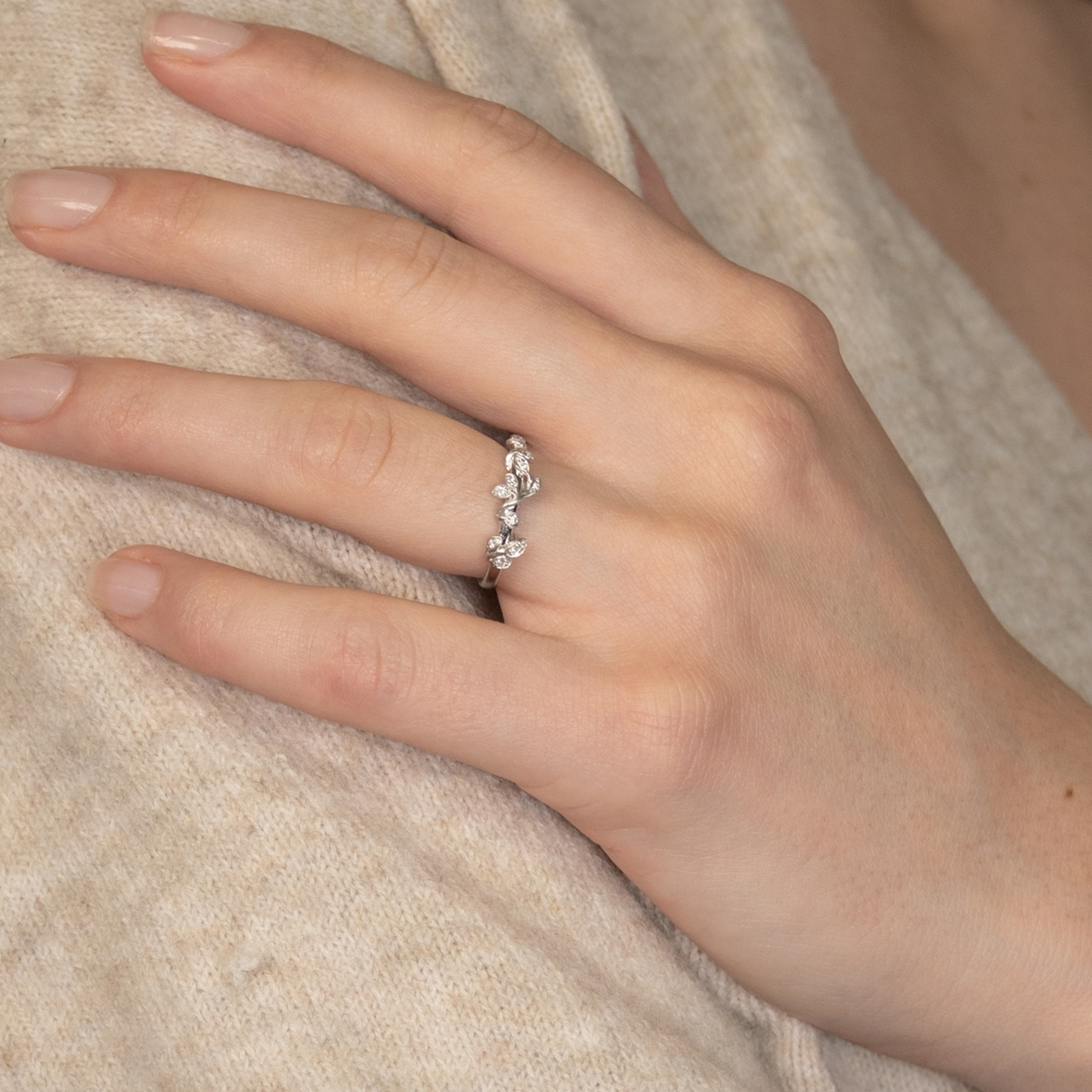 byBiehl Jungle Ivy Sparkle Ring — Ring