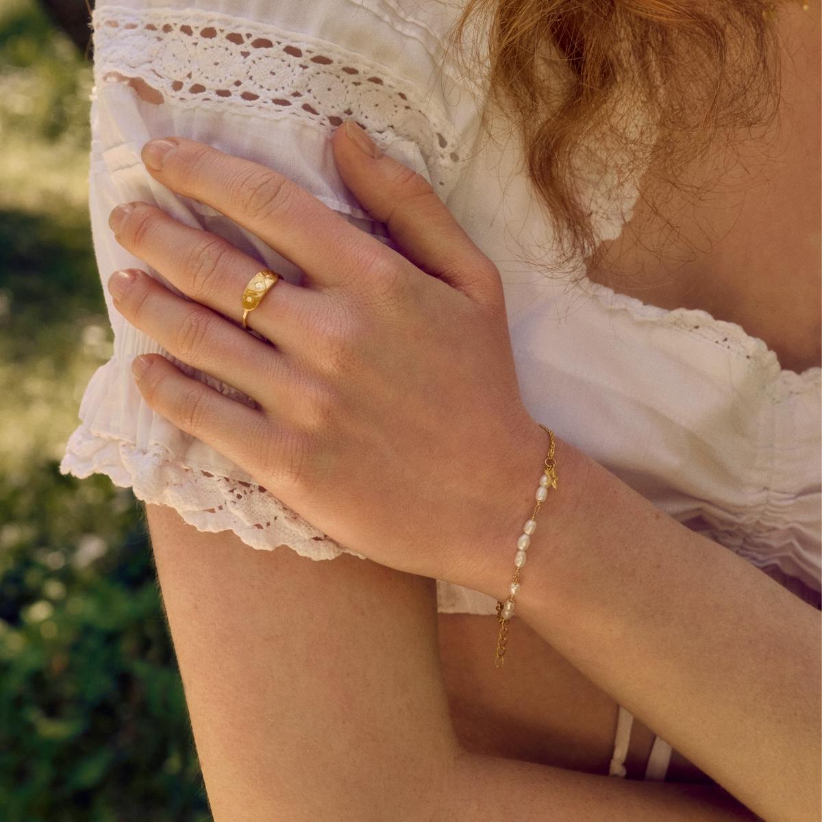 Maanesten — Amarit Ring Maanesten Amarit Ring — Ring