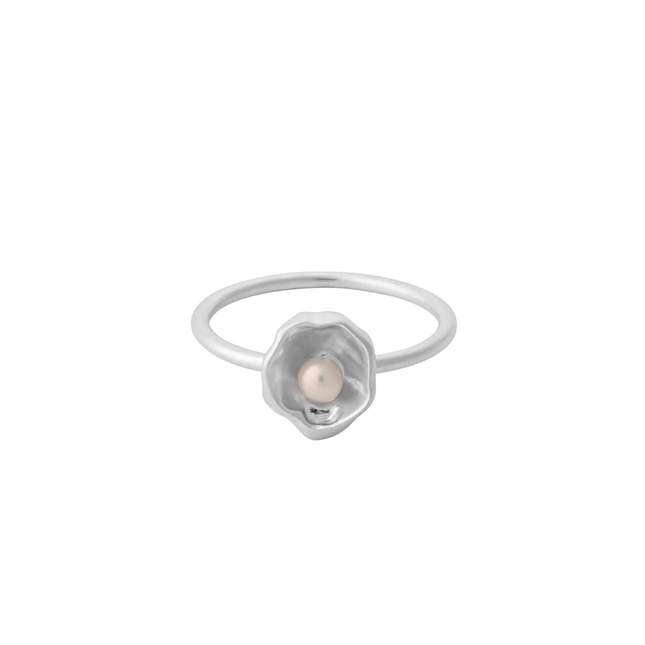 Pernille Corydon — Hidden Pearl Ring Pernille Corydon Hidden Pearl Ring — Bagues