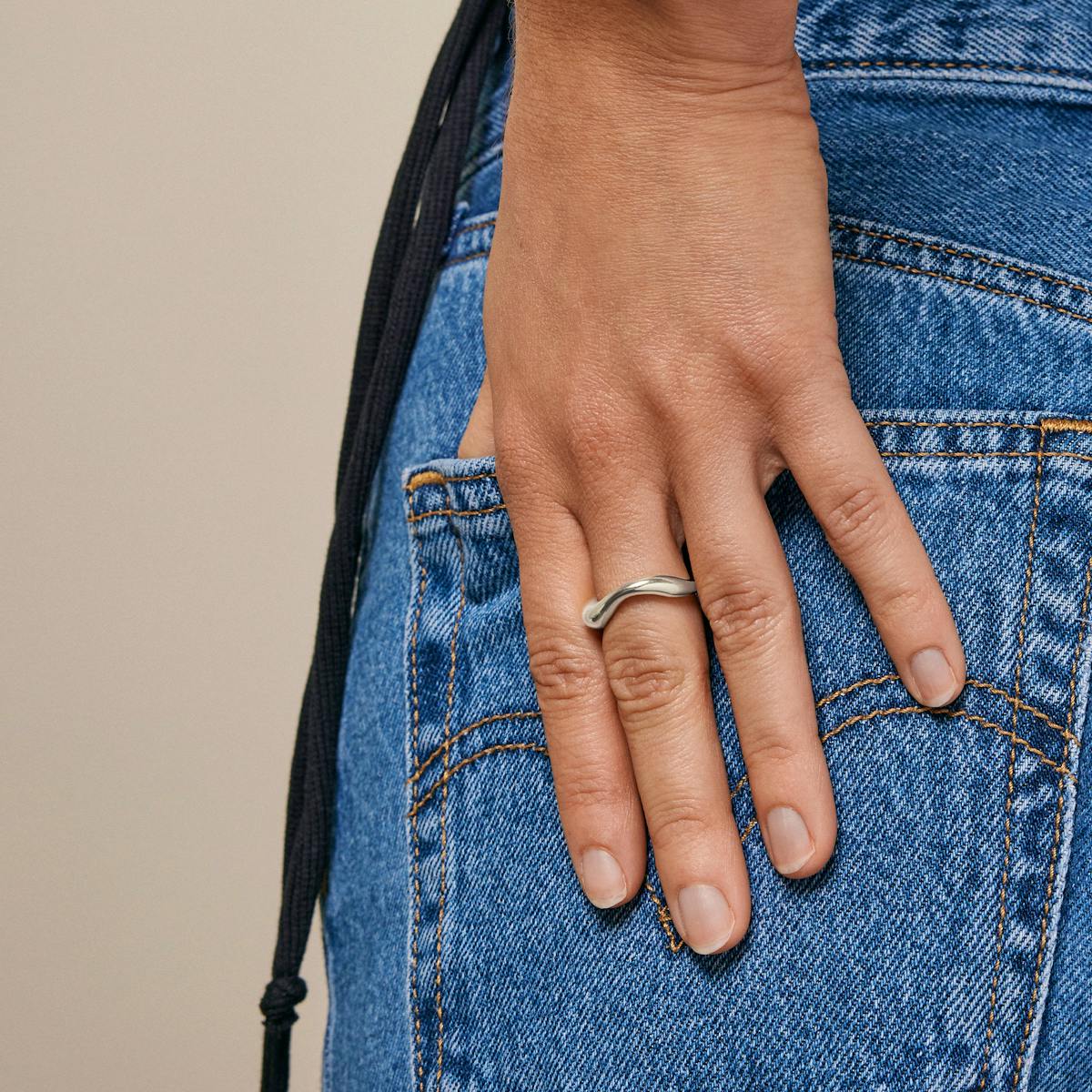 Enamel Copenhagen — Agnete Small Ring Enamel Copenhagen Agnete Small Ring — Kroužek