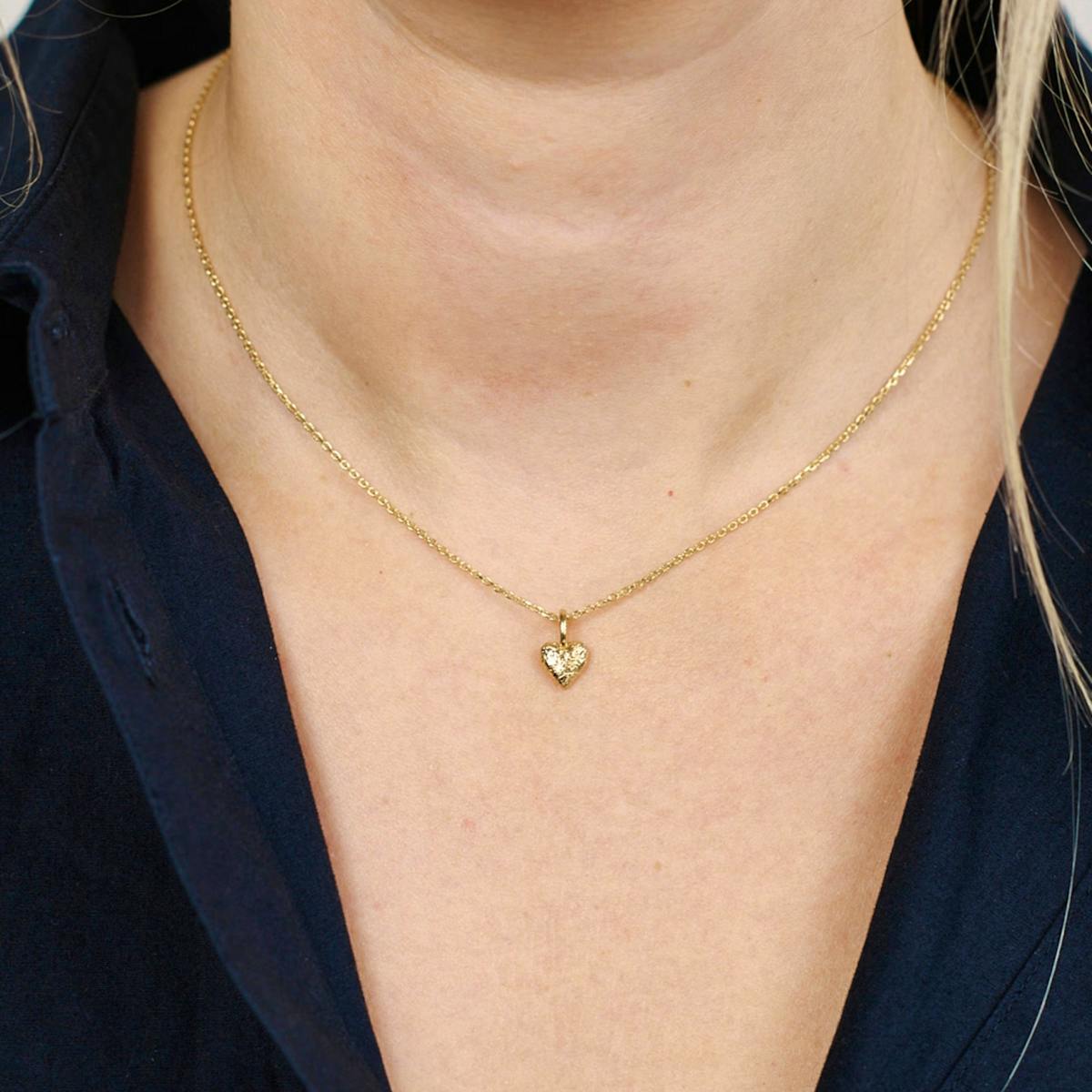 Studio Z — Amour Heart Necklace Studio Z Amour Heart Necklace — Necklace