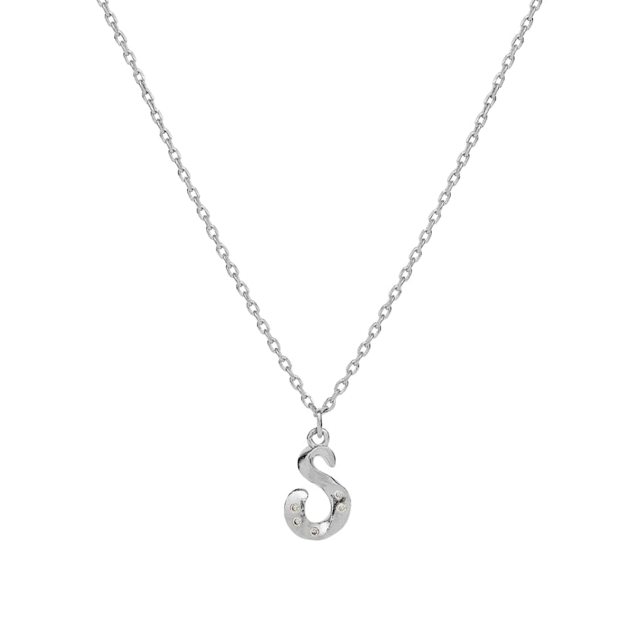 Maanesten — Alphabet Necklace S Maanesten Alphabet Necklace S — Halsband