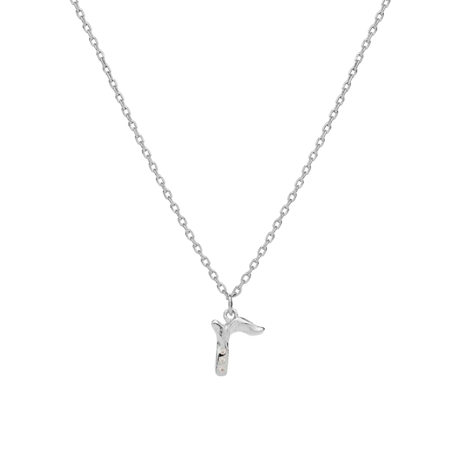 Maanesten — Alphabet Necklace R Maanesten Alphabet Necklace R — Halsband