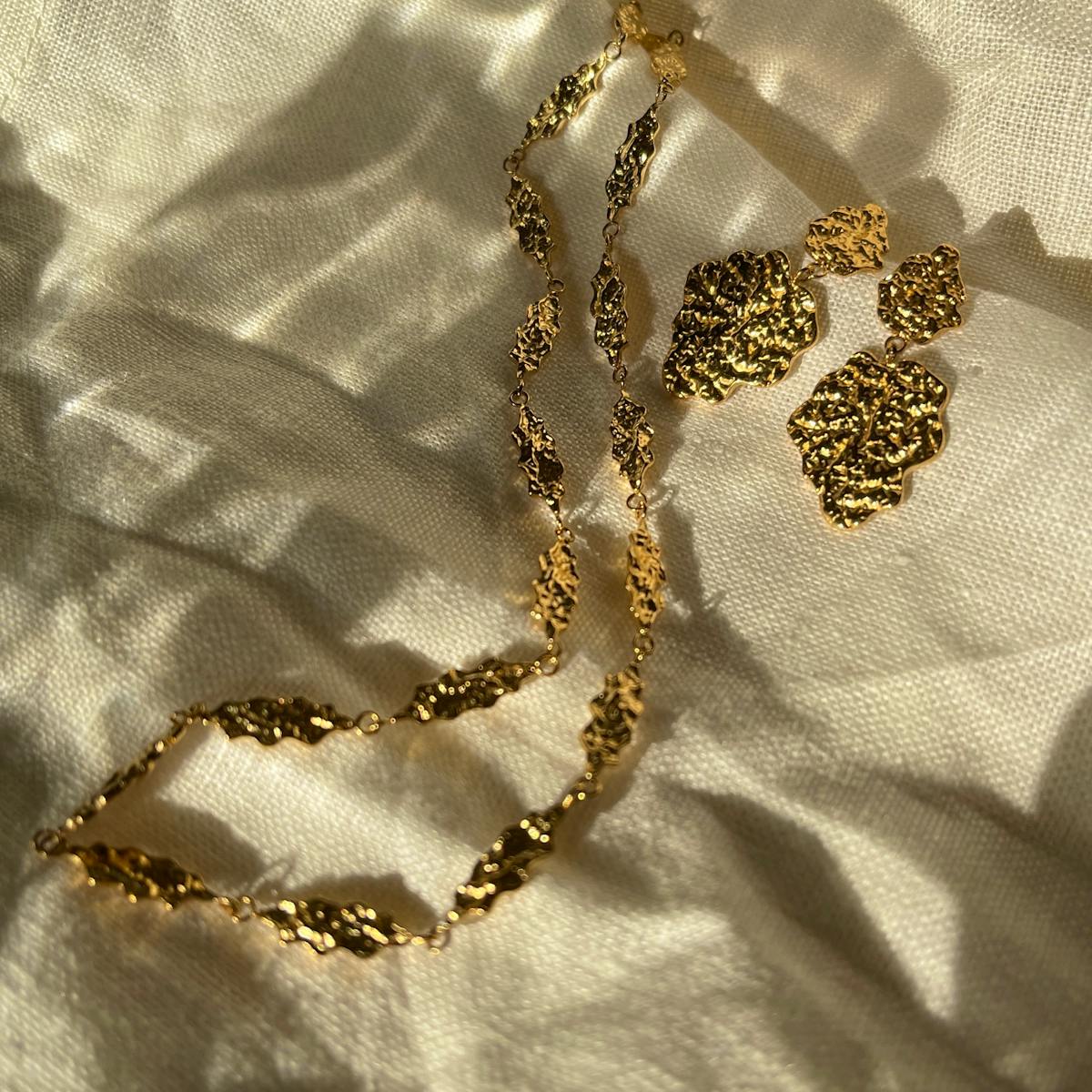 Sistie 2nd — Sophia Necklace (Sistie 2nd) Sistie 2nd Sophia Necklace (Sistie 2nd) — Necklace