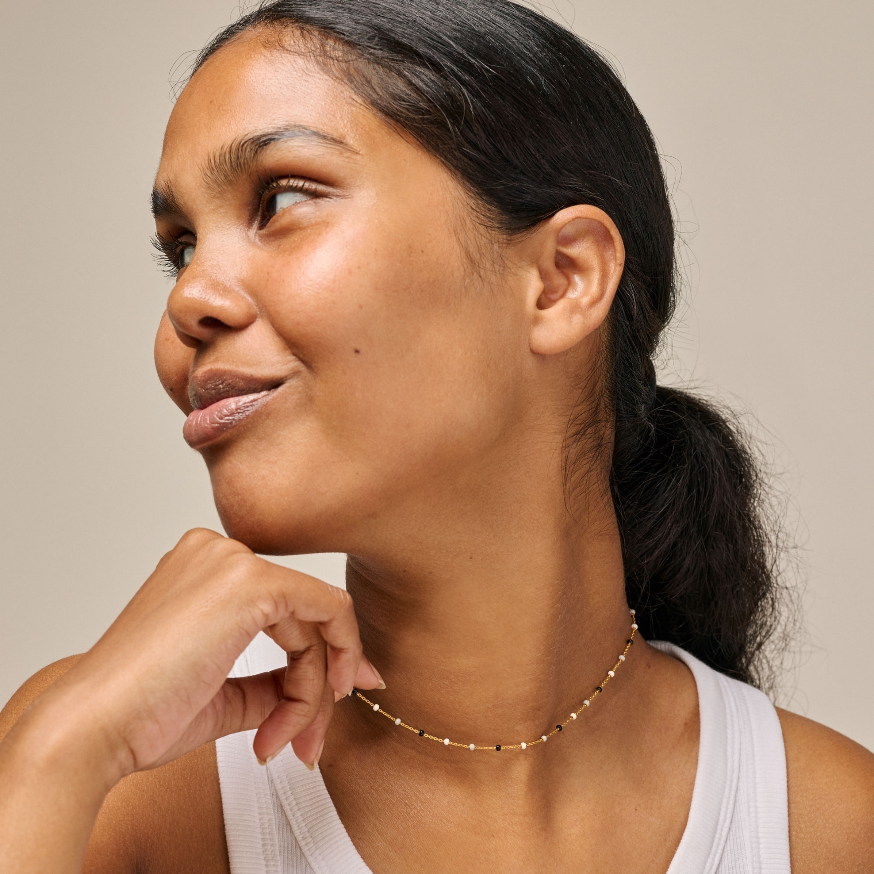 Enamel Copenhagen Lola Necklace Salt'n'Pepper — Collier