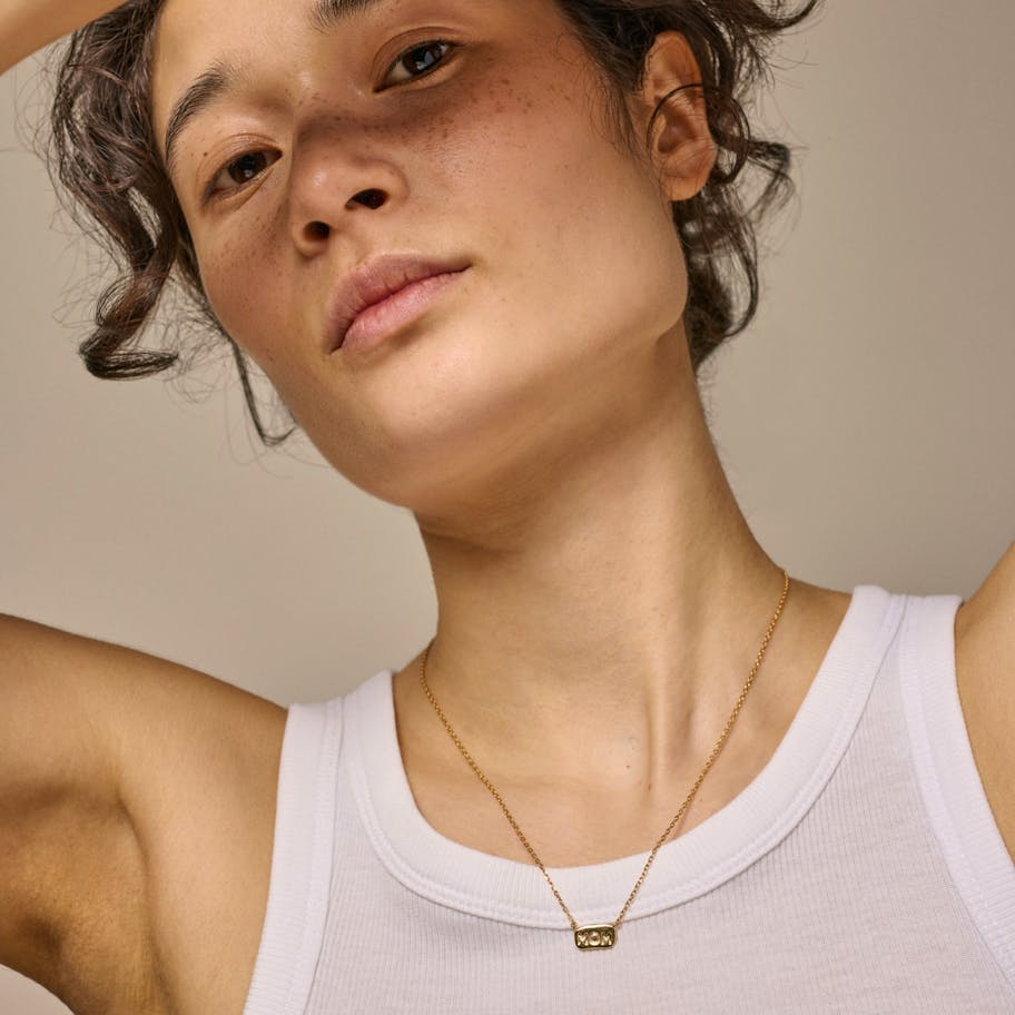 Enamel Copenhagen — Mom Necklace Enamel Copenhagen Mom Necklace — Halsband