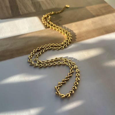 Sistie 2nd — Victoria Necklace Sistie 2nd Victoria Necklace — Náhrdelník