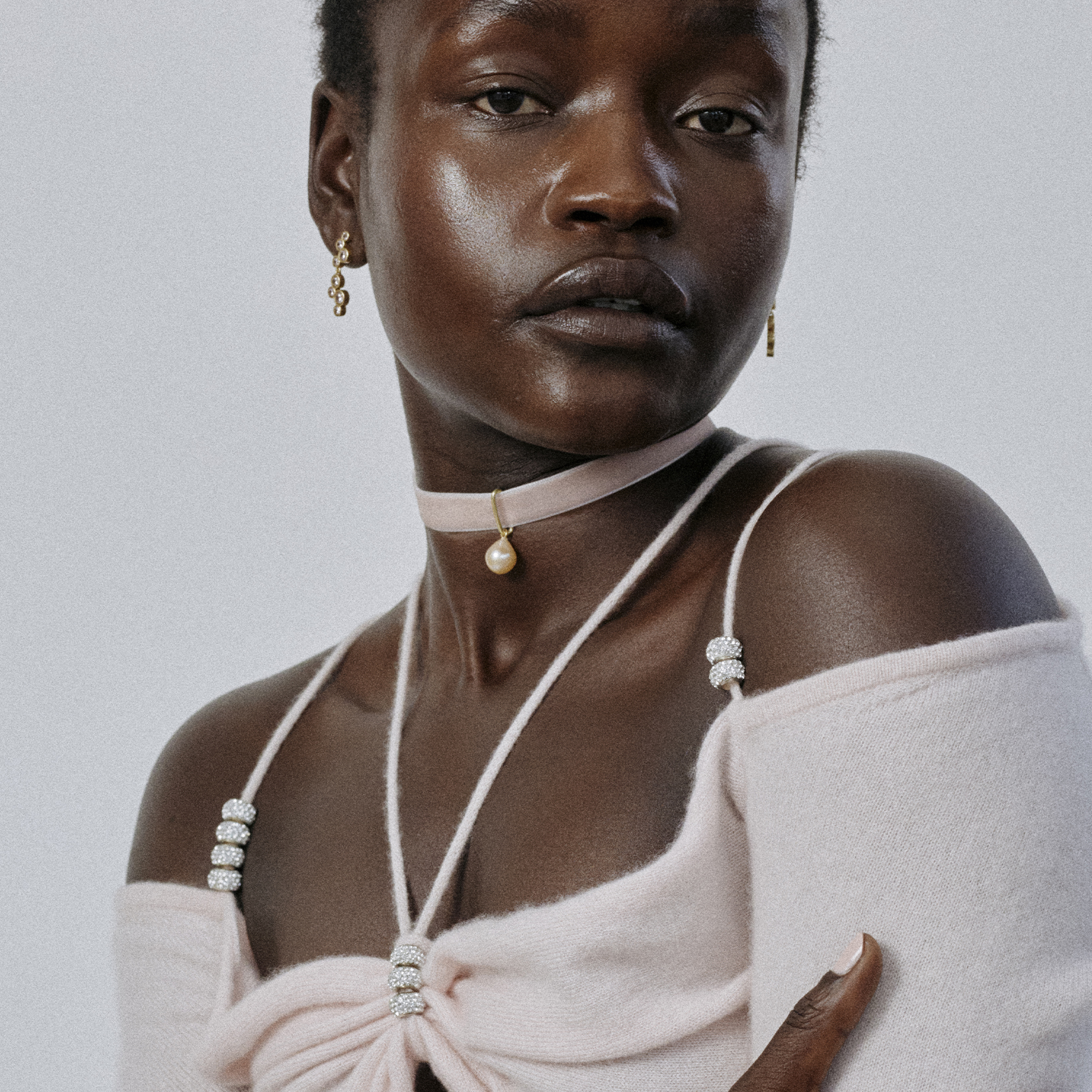 House Of Vincent String Of Venus Teardrop Choker Necklace — Náhrdelník