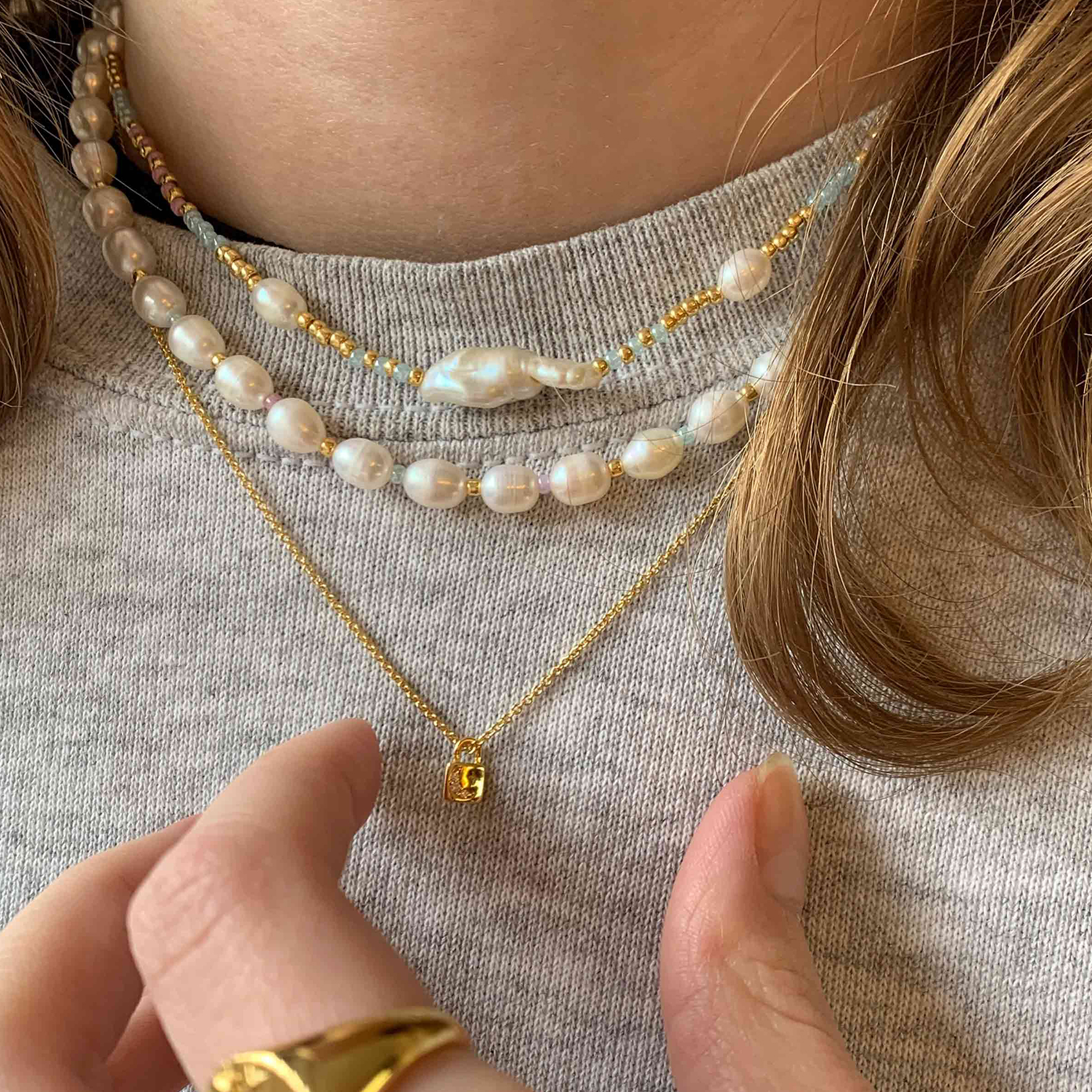 Hultquist Copenhagen Pastel Pearl Necklace — Halsband