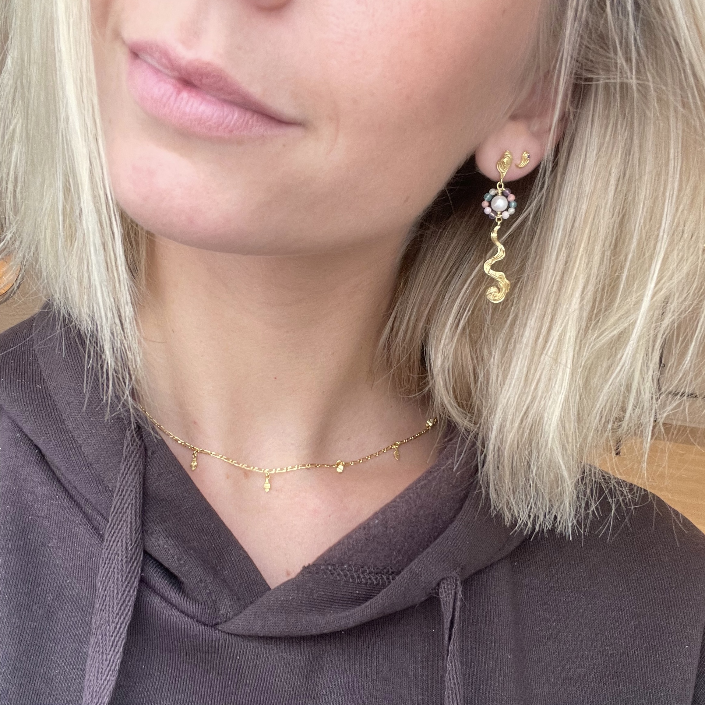 Maanesten Una necklace — Halsband