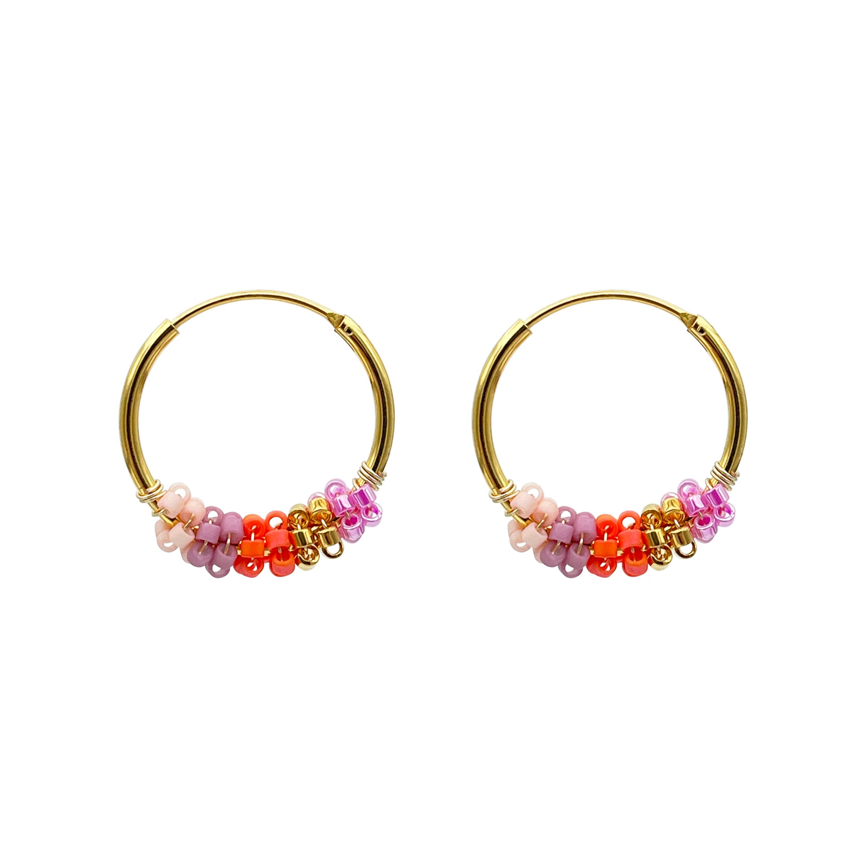Nuni Copenhagen Sanne Coral Love Hoops — Örhängen