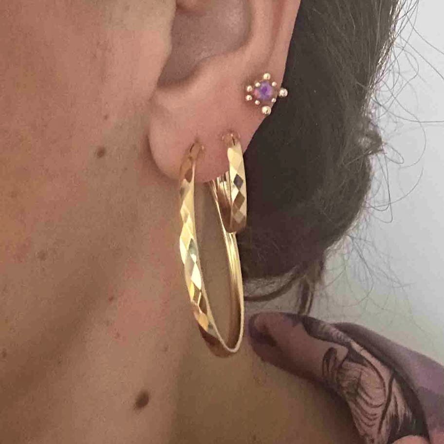 Nuni Copenhagen — Trinity Small Hoops Nuni Copenhagen Trinity Small Hoops — Örhängen