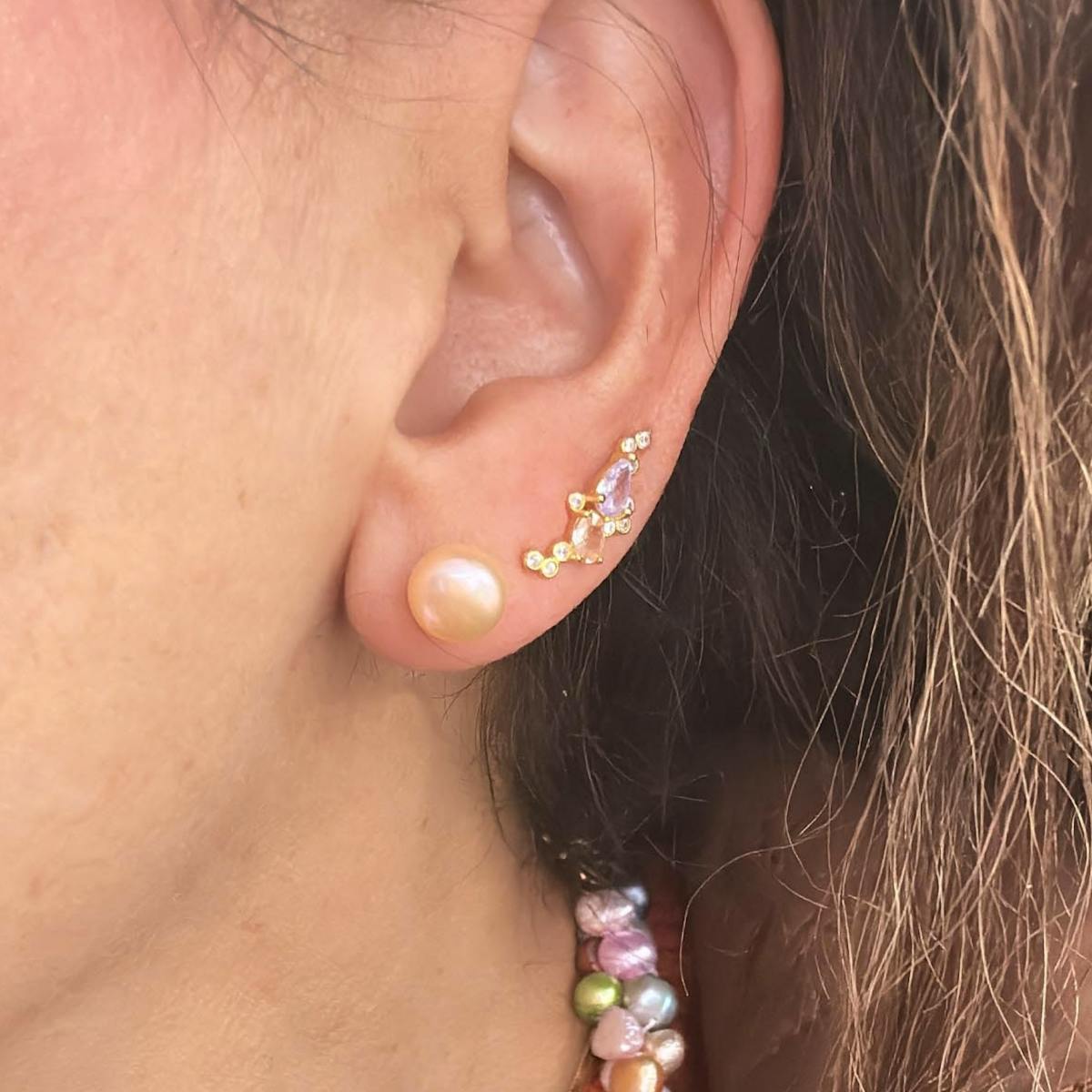 Nuni Copenhagen — Ditte Pearl Earsticks Nuni Copenhagen Ditte Pearl Earsticks — Earrings