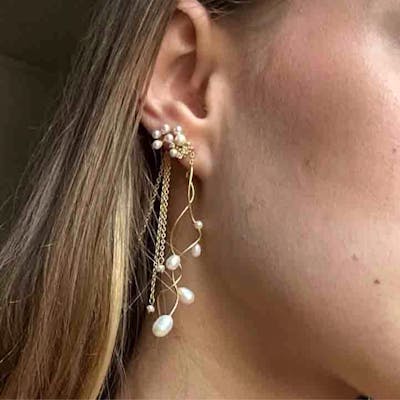 Nuni Copenhagen — Angelina Pearl Earrings Nuni Copenhagen Angelina Pearl Earrings — Øreringe