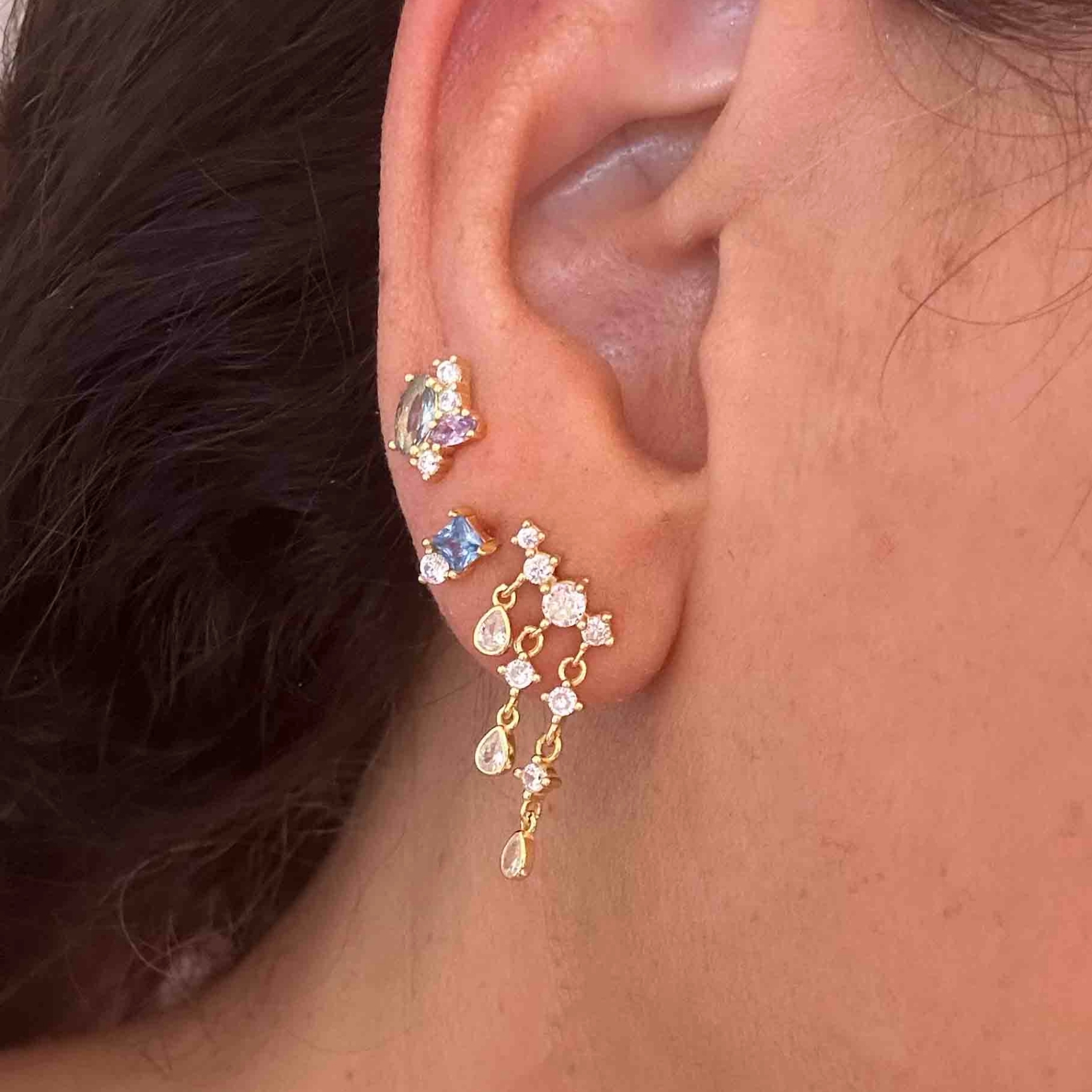 Nuni Copenhagen Serena Blue Earsticks — Øreringe