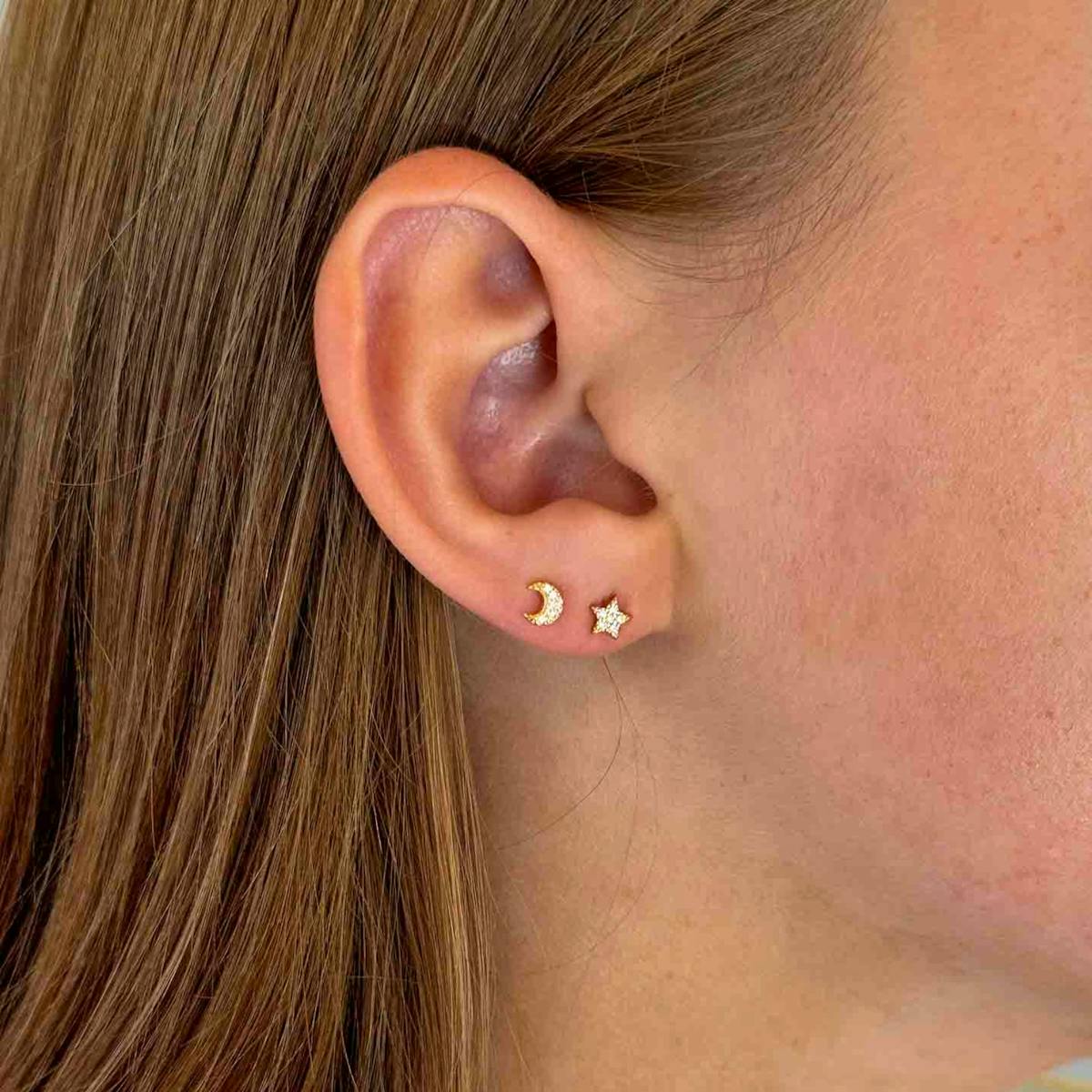 Nuni Copenhagen — Precious White Earstick Box Nuni Copenhagen Precious White Earstick Box — Boucle d'oreille