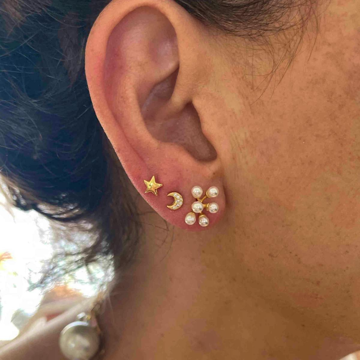 Nuni Copenhagen — Ida Gold Earsticks Nuni Copenhagen Ida Gold Earsticks — Earrings