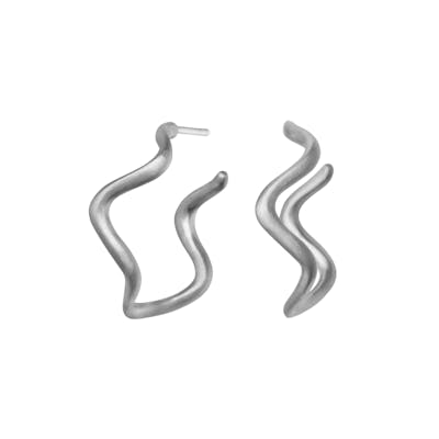 byBiehl — Wave Hoops byBiehl Wave Hoops — Øreringe
