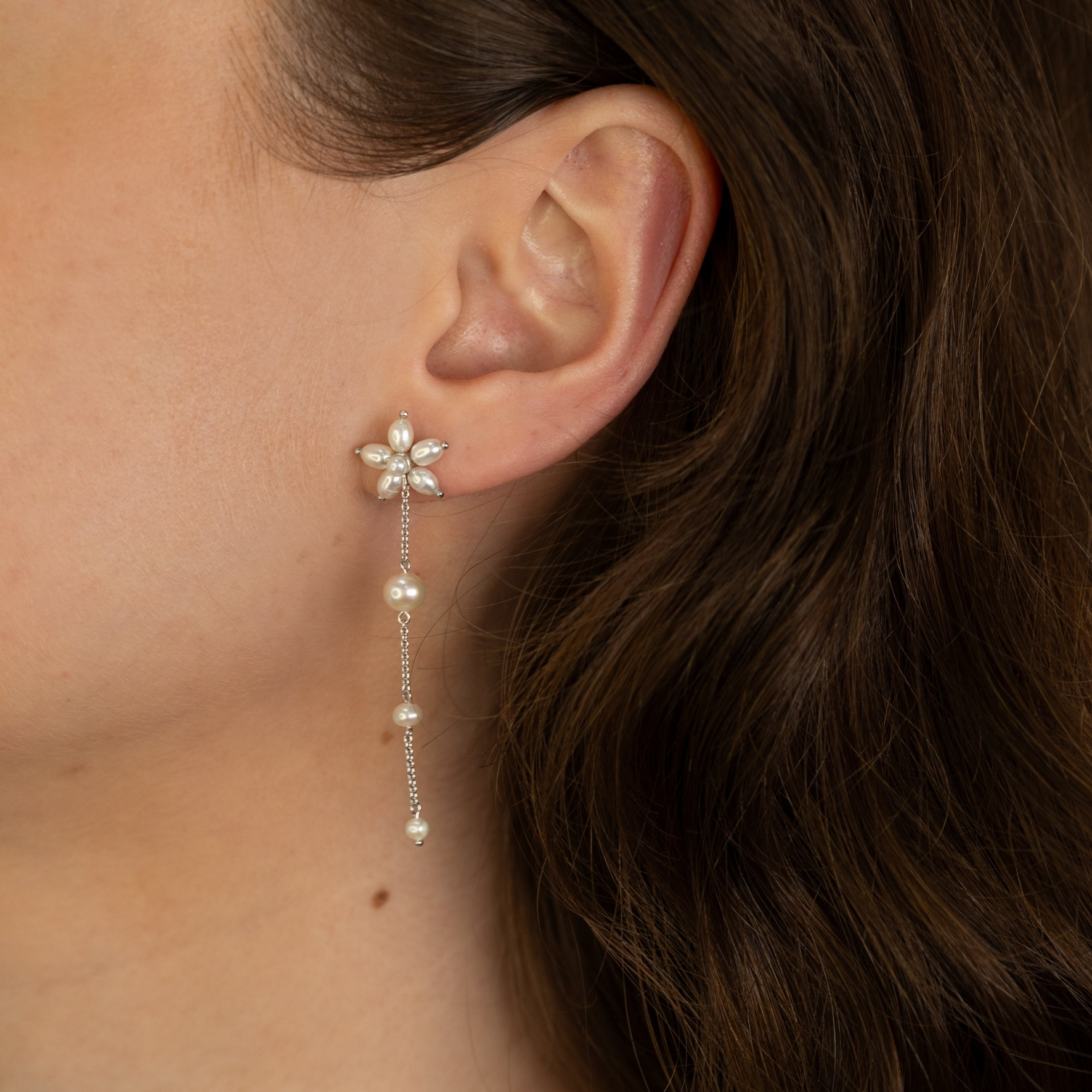 byBiehl Pearl Signature Earhangers Long — Kolczyk