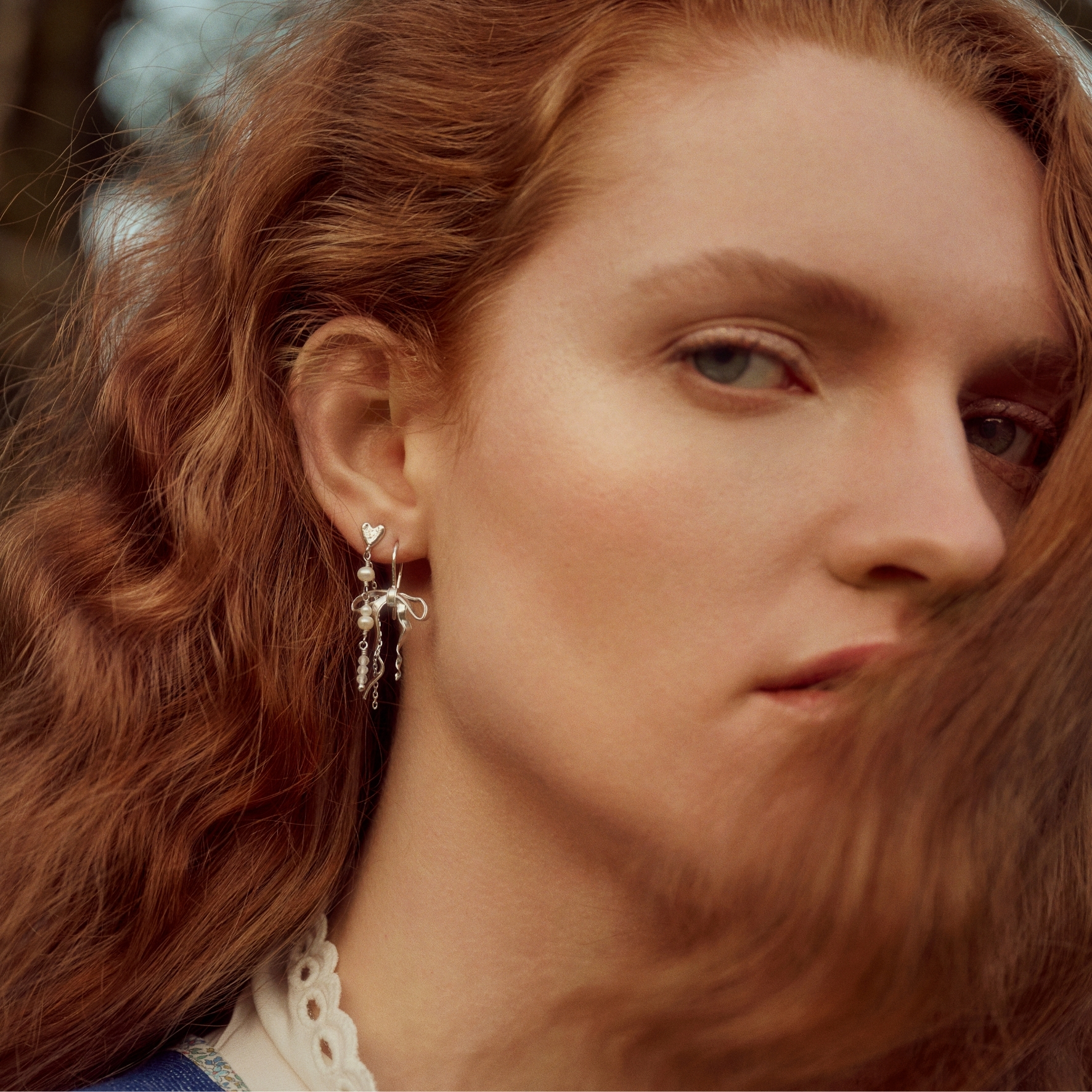 Maanesten Silma Earrings — Örhängen