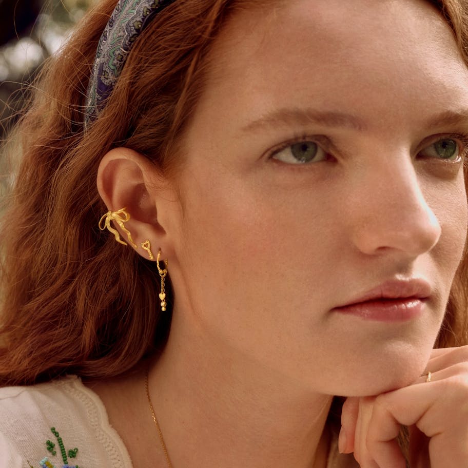 Maanesten — Menaali Earrings Maanesten Menaali Earrings — Örhängen